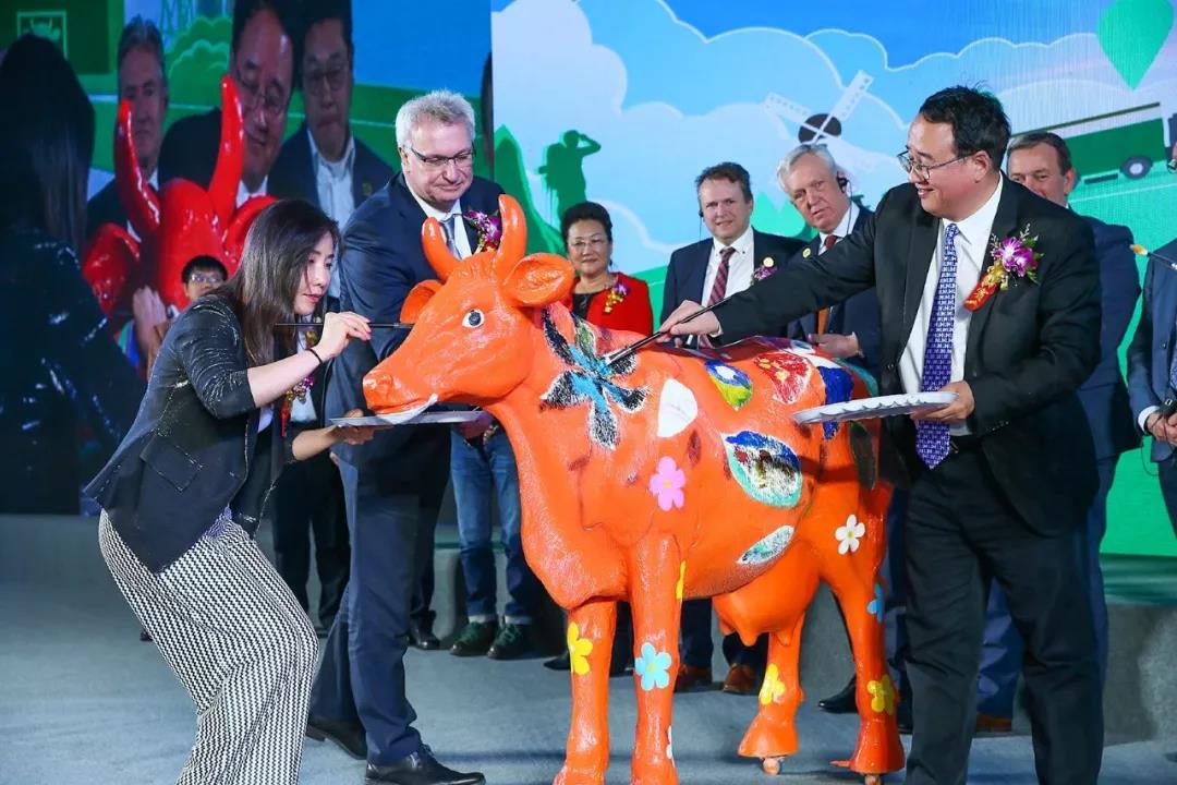 SDDDC走進(jìn)河南，看看花花牛的國(guó)際范兒！