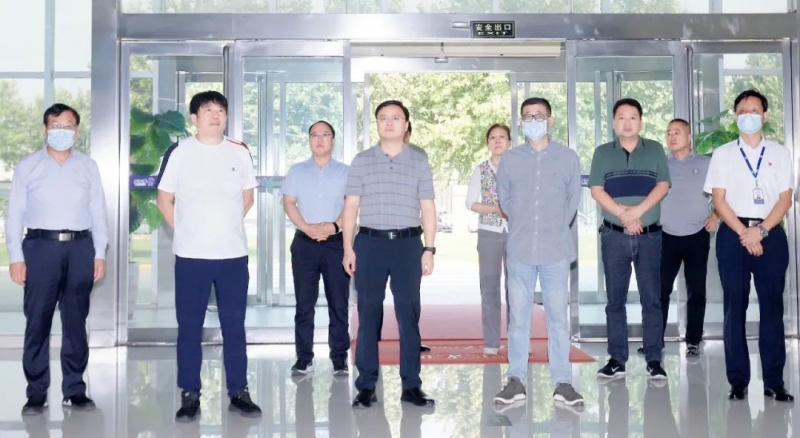 快訊｜社旗縣人民政府縣長(zhǎng)關(guān)文波一行蒞臨花花牛乳業(yè)集團(tuán)參觀考察